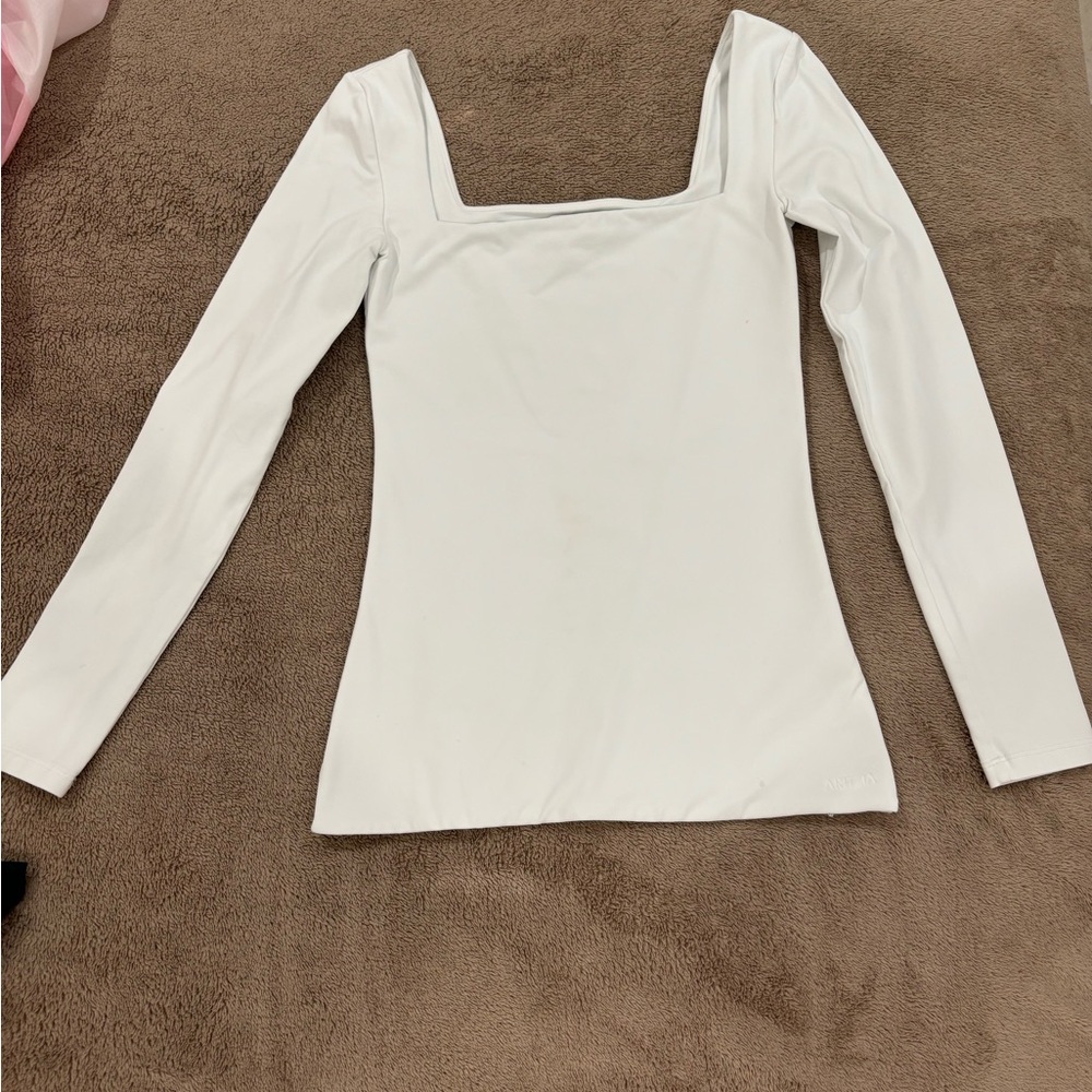 Aritzia White Square-Neck Long Sleeve Top